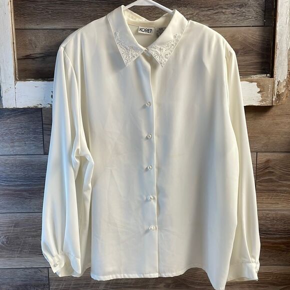 Koret White Embroidered Classy Ladies Blouse, Size 20W, - Picture 1 of 7